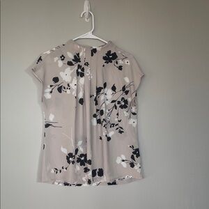 Ann Taylor Black and White Floral Blouse